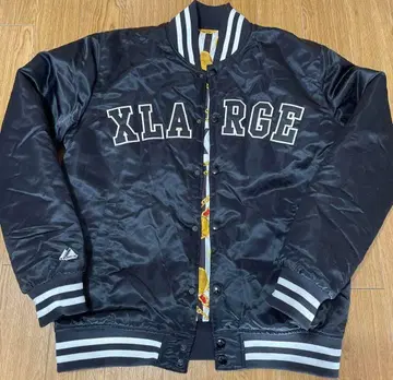 XLARGE 바시티 자켓 블랙