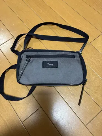 Y'SACCS 숄더 백 그레이