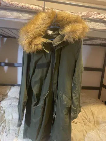 모즈 코트 밀리터리