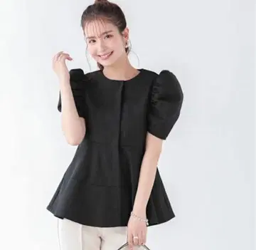 fitmore 핏모어 하프 슬리브 파워 숄더 페플럼 블라우스 블랙