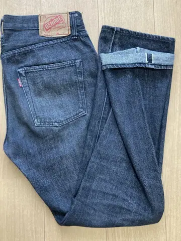 DENIME 스트레이트 팬츠 블랙 컬러 30인치