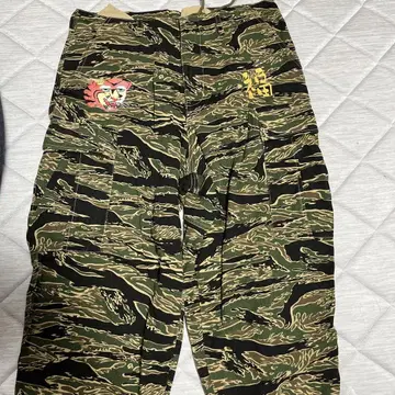 Universal Style Wear 베토 카고 팬츠
