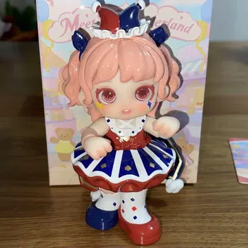 Meet InWonderland 미트 인 원더랜드 팬시 크라운