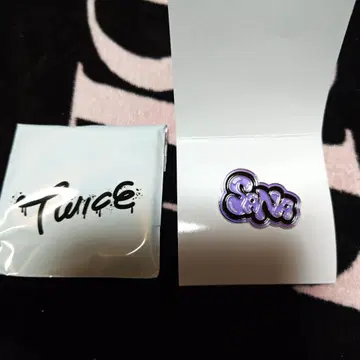 twice 사나 랜덤 핀 배지