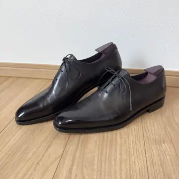 최신형 정가 353,000엔 벨루티 알레산드로 파티네 가죽 신발