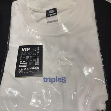 tripleS 오리지널 티셔츠 VIP 혜택 A LIVE 스티커