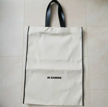 JIL SANDER 질 샌더 특대형 토트백 jil sander