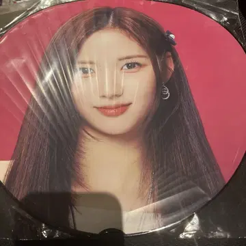 tripleS 지우 점보 부채 A LIVE in TOKYO 미개봉