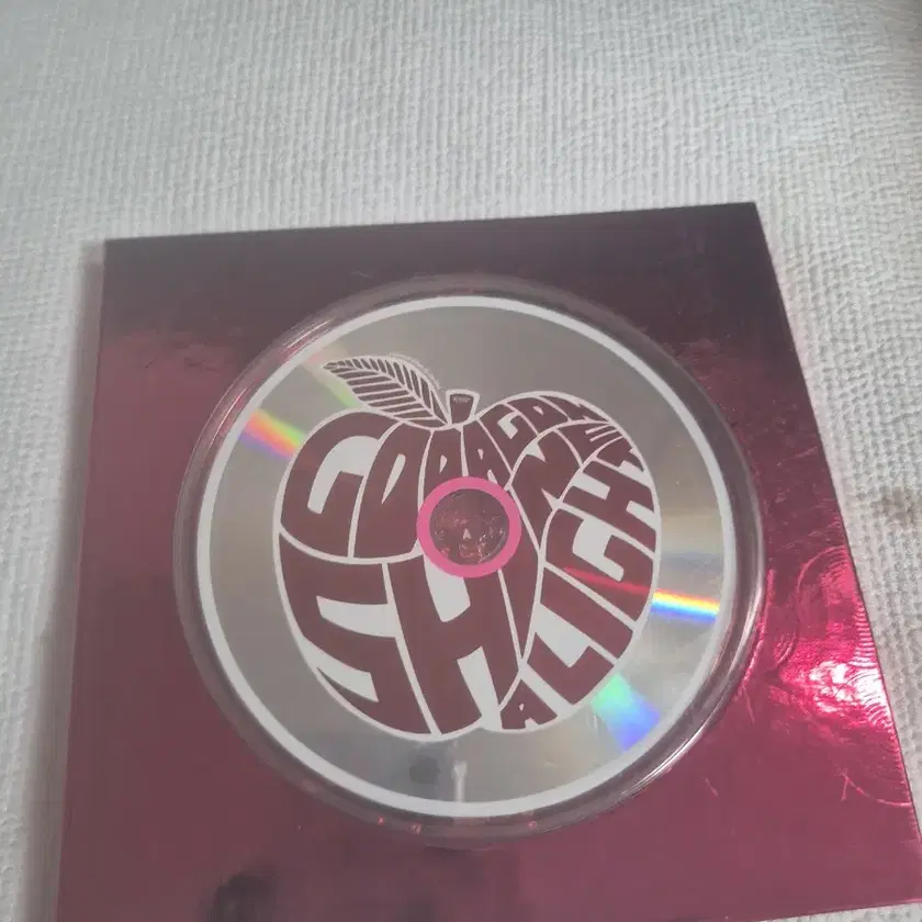 G-DRAGON SHINE A LIGHT DVD ジヨン 缶バッジ G-DRAGON SHINE A LIGHT 缶バッジ 8個セット - メルカリ