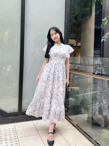 안미르 오리지널 플라워 턱 프릴 OP