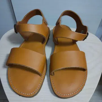 새상품 덕 피트 가죽 샌들 38 24cm~24.5cm 천연 가죽