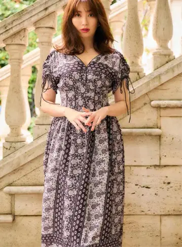 새상품급 하립투 카사블랑카 볼륨 슬리브 드레스 원피스 S