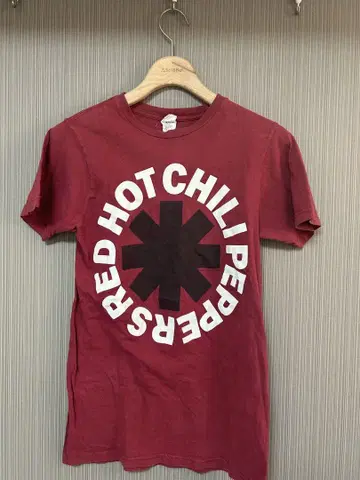 렛치리 Evisu 로고 빨간색 티셔츠