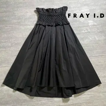 FRAY I.D 스모킹 플레어 스커트