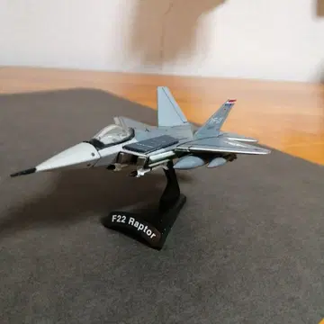 F22 랩터 델 프라도 다이캐스트 모형