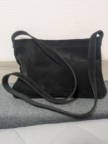 hobo shoulder pouch cow suede 호보