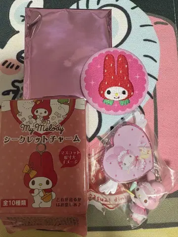 마이멜로디 자수 캔뱃지, 시크릿 참 세트