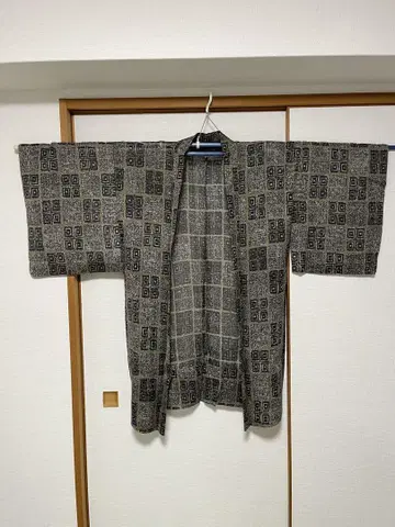 여름 단옷, 긴 겉옷, 펄 톤 가공, 모던 기하학