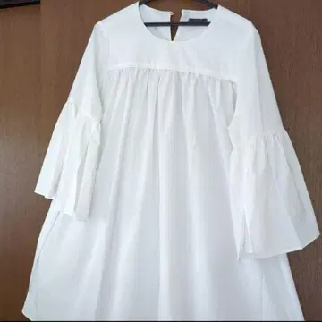 피사노 플레어 슬리브 튜닉 빅 사이즈 루즈한 화이트