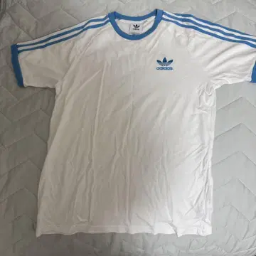 아디다스 티셔츠 3줄 3stripes 아이묭