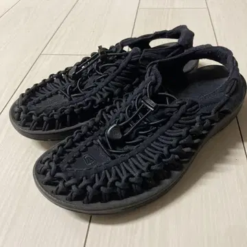 킨 유니크 샌들 24cm
