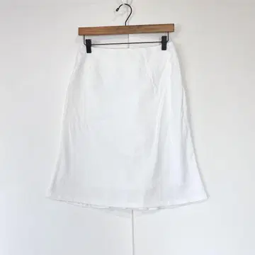이네드 INED 미디 스커트 면 혼방 스트레치 일본제 9 화이트 안감