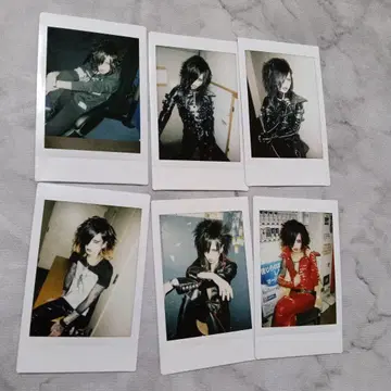 MEJIBRAY 철자 폴라로이드