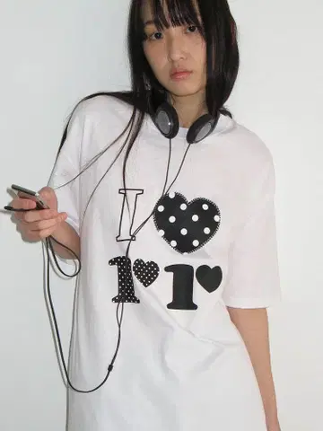 한국 RONRON 25ss 화이트 티셔츠