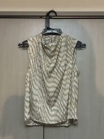 BANANA REPUBLIC 블라우스