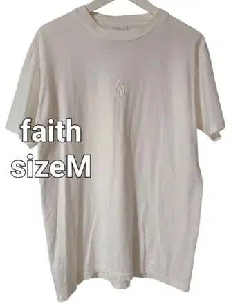 FAITH 페이스 화이트 티셔츠 M 사이즈