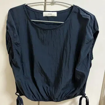 OHOTORO Shell String Blouse 네이비