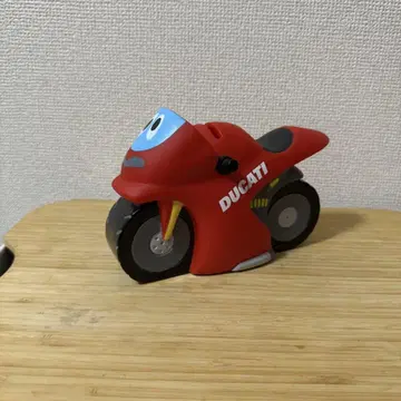 두카티 Ducati 저금통 인테리어