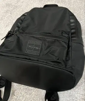 가격 협상 가능 Tommy Hilfiger 블랙 백팩