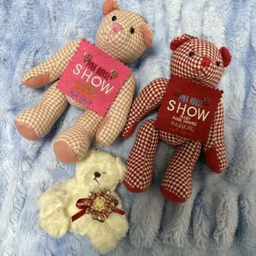 PINK HOUSE 체크 무늬 곰 봉제 인형 2개 + 브로치 1개