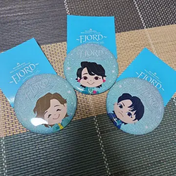 미세스 피요르드 가챠 캔뱃지 세트