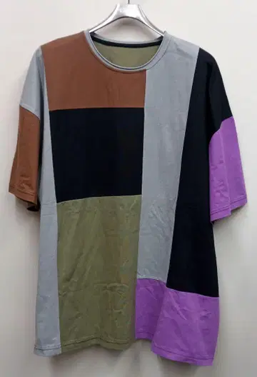 미사용 새상품 엘로데오 멀티 컬러 패치워크 반팔 티셔츠 컷소