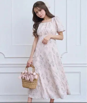 새상품 토코 펄 장식 백 레이스업 플라워 프린트 원피스