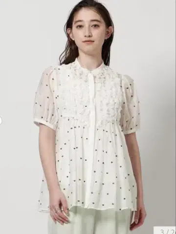 UNITED ARROWS 2톤 도트 자카드 블라우스 화이트