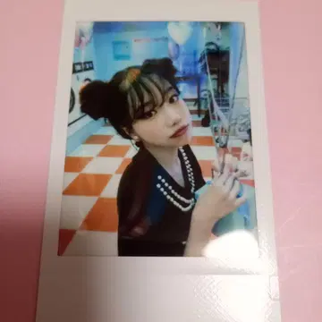 조유리 타워 레코드 폴라로이드