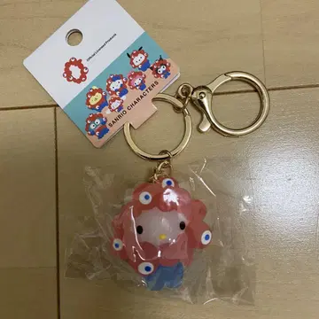 미야쿠미야쿠 산리오 콜라보 클리어 키링 키티