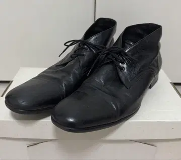 PIERRE HARDY 피에르 아르디 가죽 처카 부츠