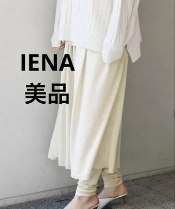 크림색 밴딩 스커트 레깅스 스타일