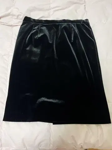 블랙 벨벳 타이트 스커트 미사용 택 포함