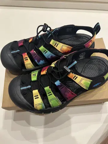 KEEN 샌들 26.5cm