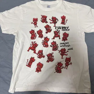 "Cherry tee pt.2" devil sojie M 사이즈