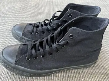 CONVERSE 블랙 하이컷 스니커즈
