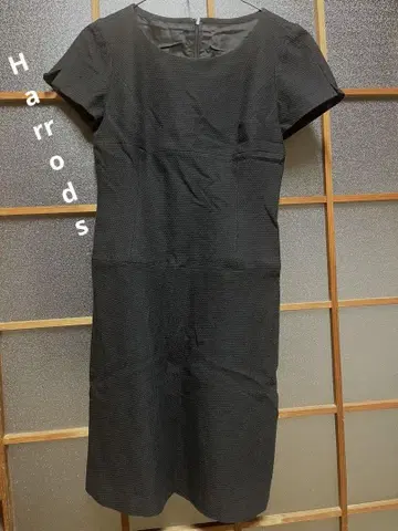 해롯 원피스 블랙 반팔