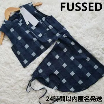 새상품 FUSSED 수입 브랜드 개성파 데님 변형 탱크탑 아지메