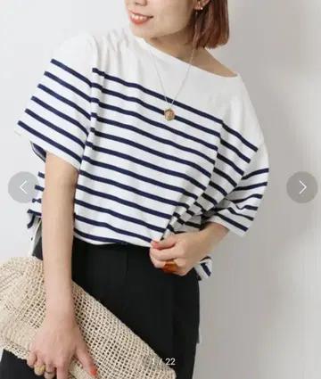 스픽 앤 스팬 바스크 보더 오버 하프 슬리브 티셔츠