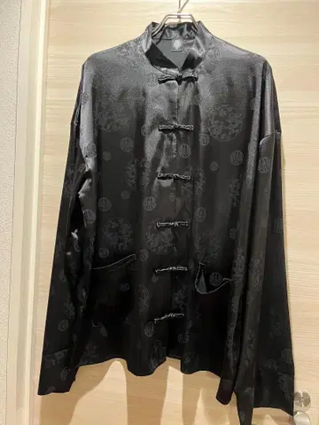 중화권 스타일 블랙 셔츠